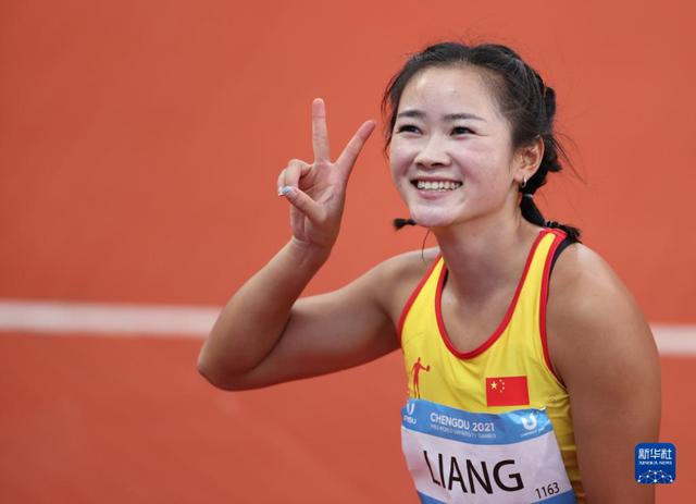 广东运动员梁小静创今年亚洲女子百米最佳成绩(2)