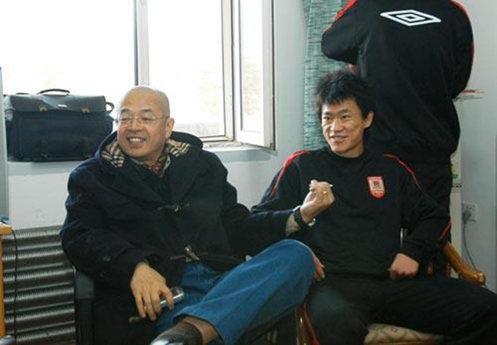 中国足球难忘的4年！领队因为名表被判入狱，曾在国足地位显赫(3)
