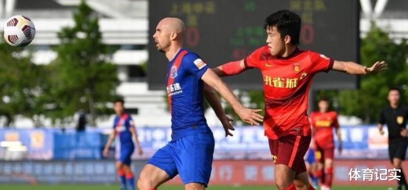 一场0：0让上海申花球迷备受打击，崔康熙被质疑，国安隔空获利好(7)
