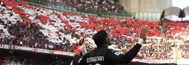 售票系统瘫痪！米兰球迷挤爆对手官网，萨索洛主场将变成红黑海洋(4)