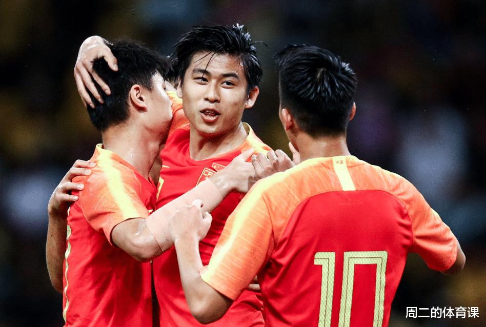 中国足协“碰瓷”世界杯？出钱给欧洲强队当陪练，但却忽略了一点(5)