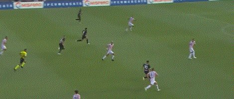 【热身】雷比奇2球1助莱昂传射 AC米兰新援首秀6比1(2)