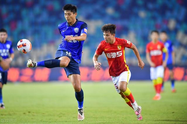 中超-2将赛季首球，队史首度击败广州队，沧州2-0结束9轮不胜(3)