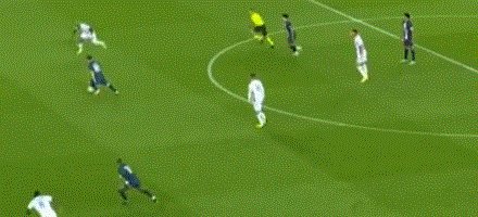 【法甲】梅西任意球 姆巴佩替补绝杀 巴黎2比1胜(1)