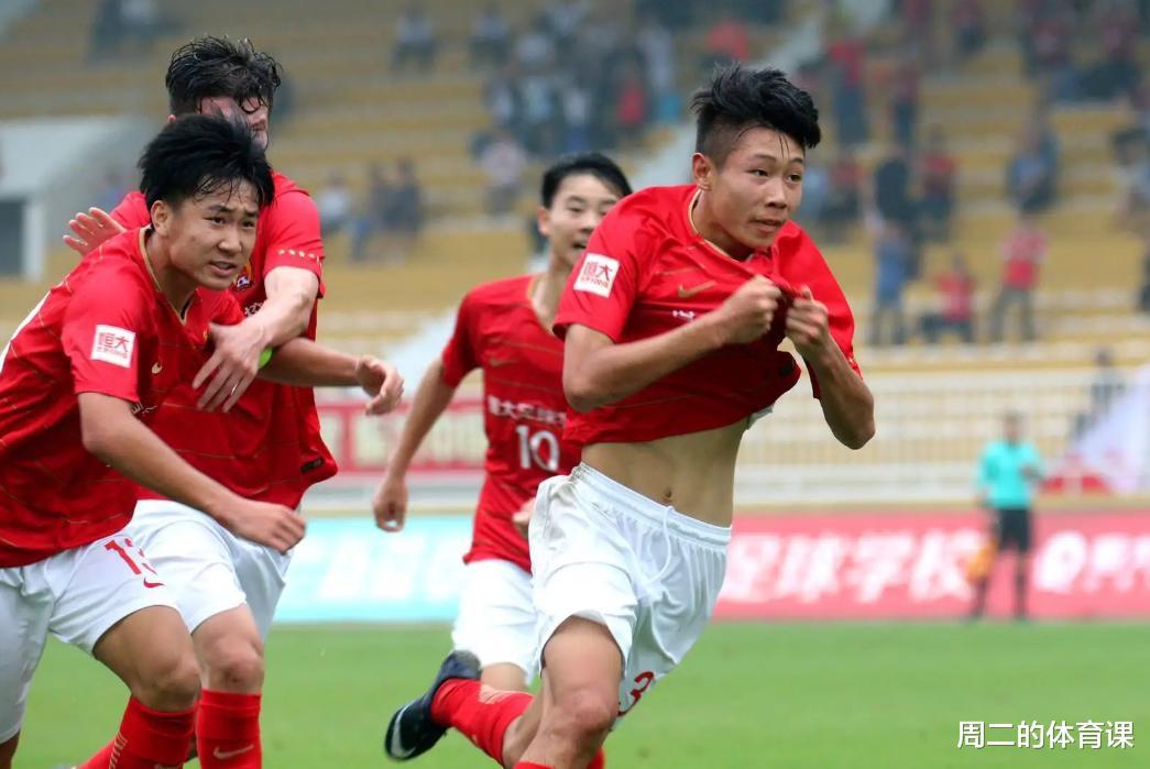 中国足球“春天”已到来！世界杯也不再是梦，不信可以看U17男足(3)