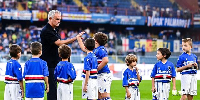 穆里尼奥成为了青训的典范，年轻球员的交流会正在罗马召开，新人王的续签指日可待(14)