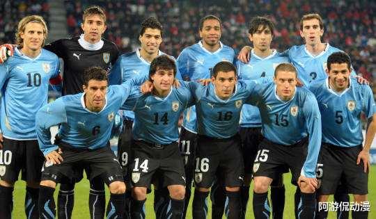 乌拉圭世界杯大名单：苏亚雷斯领衔 卡瓦尼努涅斯入选 阿劳霍在列(2)