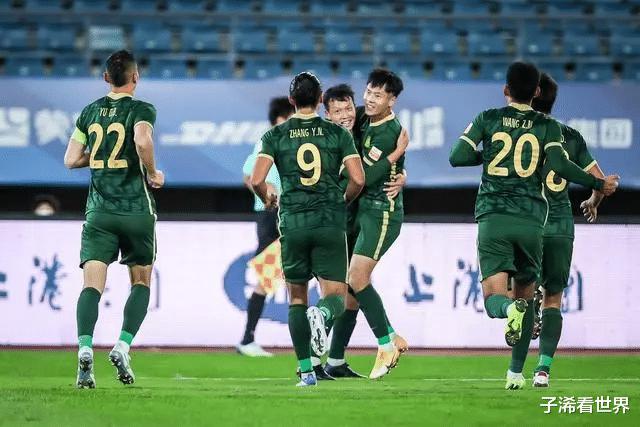 北京媒体曝出争议猛料，中国足球遭打击，球迷吐槽：中超还有救吗(4)