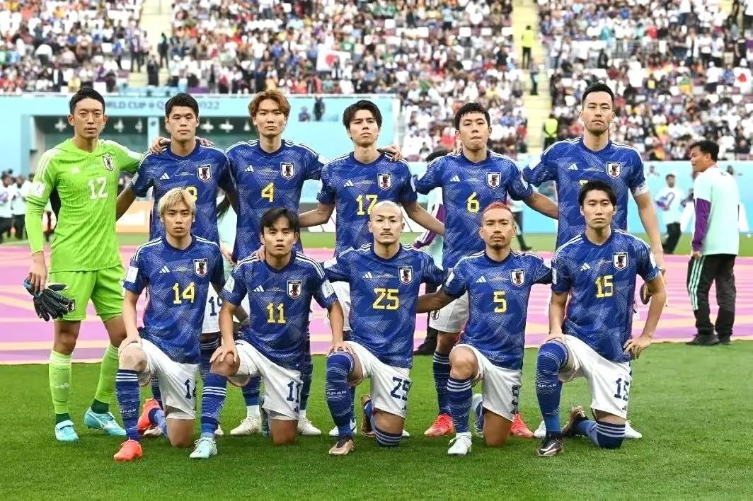 日本掀翻德国，绝非冷门！中国男足在家看比赛了吧！如坐针毡了吗(2)