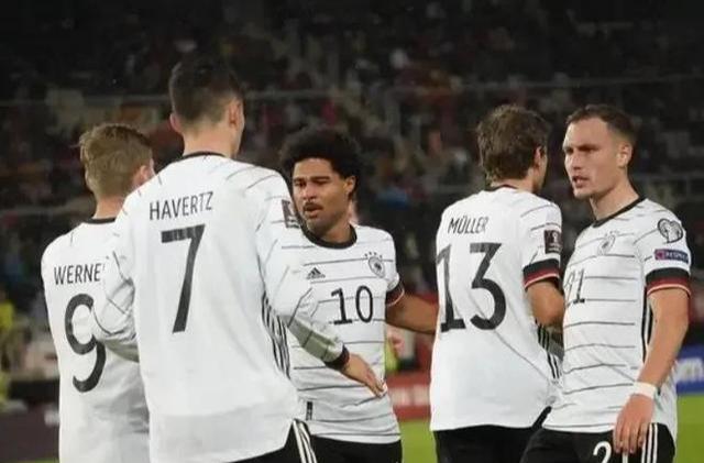 输球后，德国足协上诉，要求佩戴彩虹袖标，欧洲6队欲退出世界杯(5)