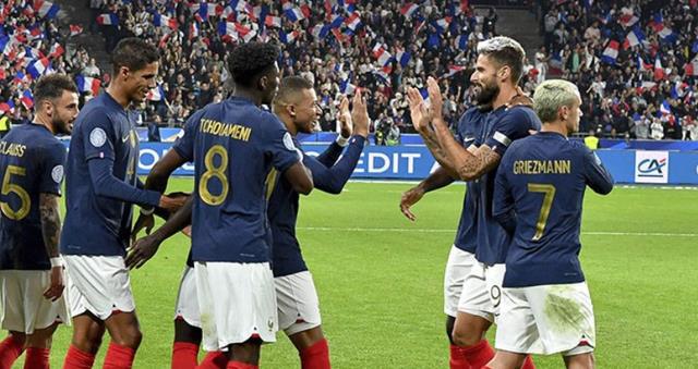 世界杯18决赛：阿根廷死亡凝视澳大利亚，法国明目张胆偷窥波兰(7)