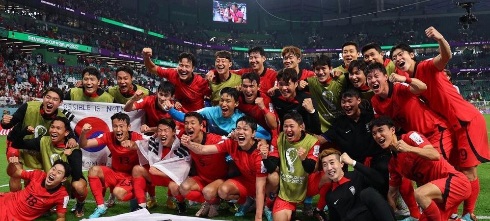韩国补时绝杀晋级，替我们证明了踢好足球无关人种(3)