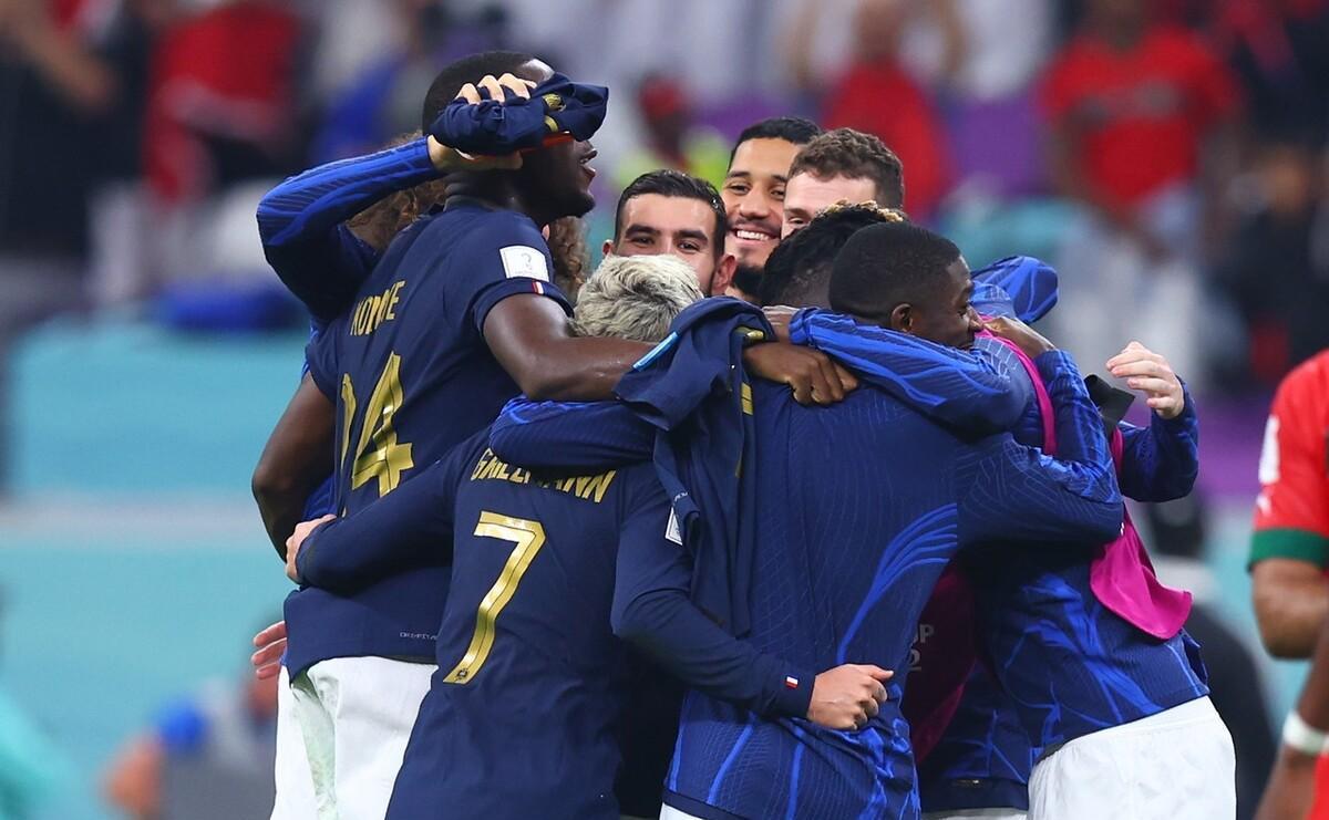 法国7届世界杯4进决赛同期最强 若卫冕则刷新60年尘封纪录(1)