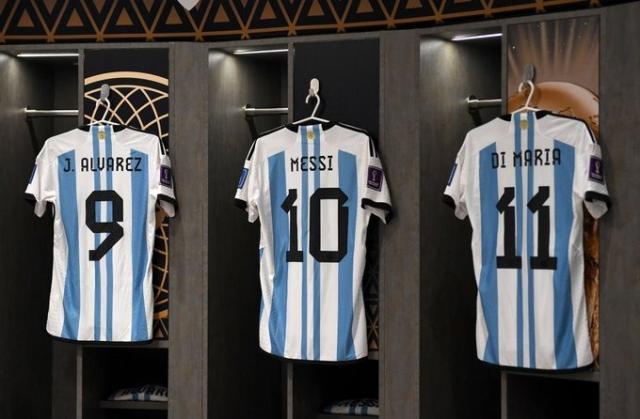 【世界杯】阿根廷VS法国首发公布：梅西PK姆巴佩(1)