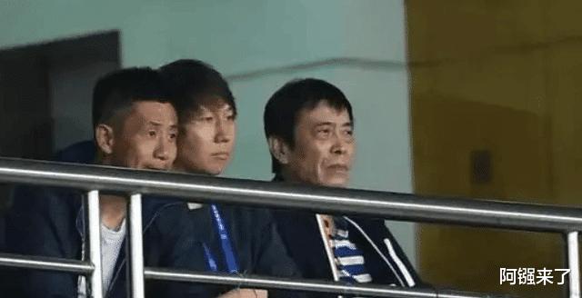 中国足球反腐扫黑推进，2名女老板涉嫌犯罪被查处，6名中超冠军队被抓获(2)