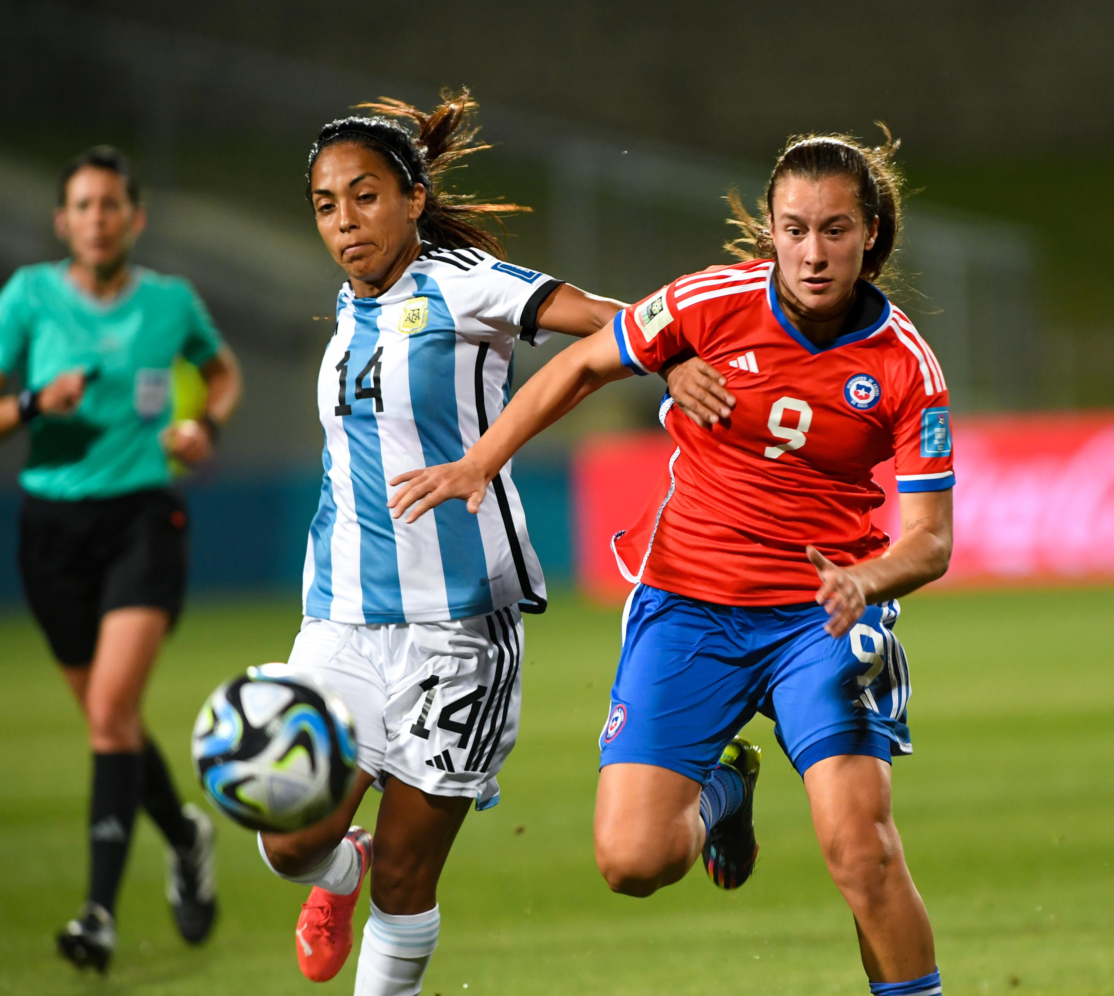 女足世界杯附加赛友谊赛：阿根廷胜智利(4)