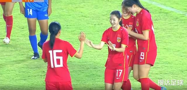 8-0，18岁美女前锋五子登科！中国女足U20全胜出线 3场轰20球0丢球(1)