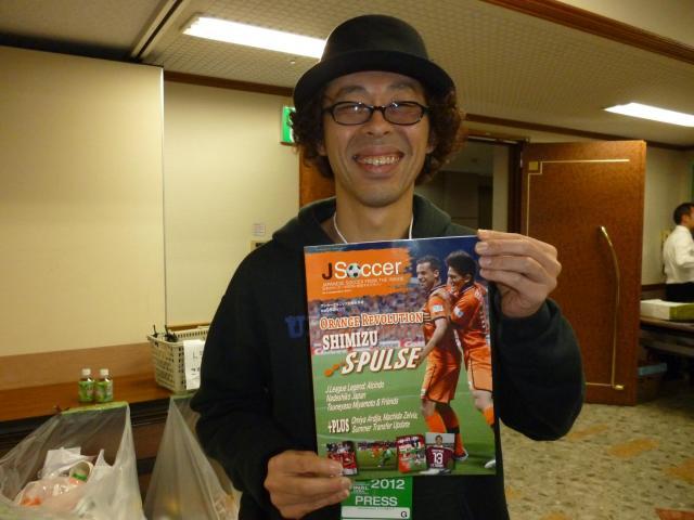 英文杂志助日本足球走向世界②名侦探柯南也喜欢看(3)