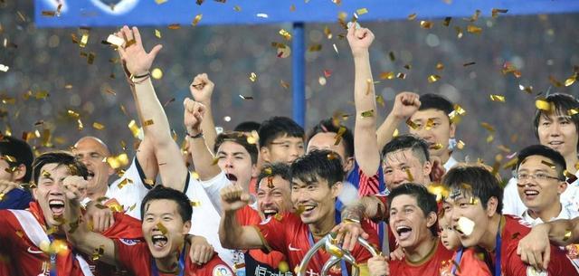意外！中国足球反腐接近尾声，两巨头或受重用，国足中超多重利好(4)