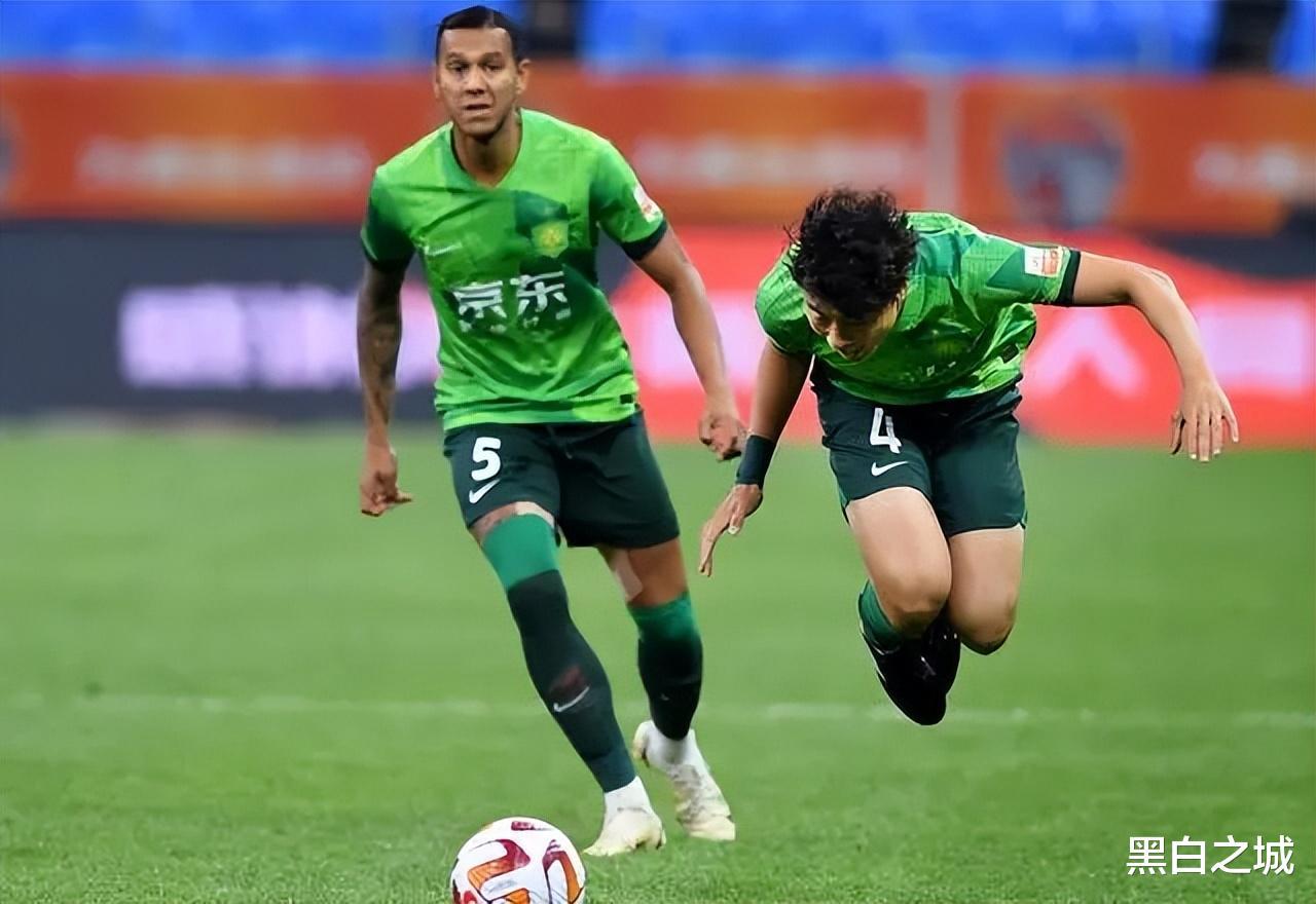 高情商！外援盛赞中国足球：水平很高！中国球员非常优秀(2)