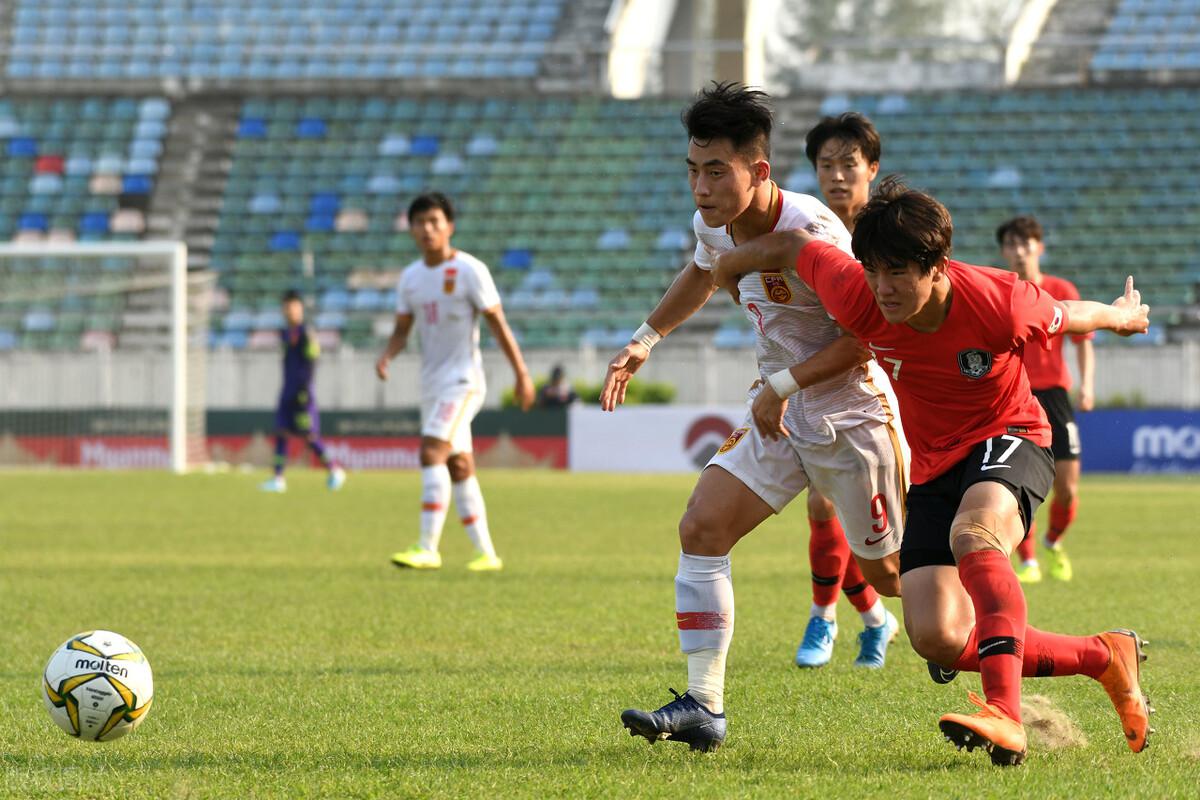 踢缅甸，国足赢球希望有多大？记者：对手很神秘，近几年进步飞速(4)