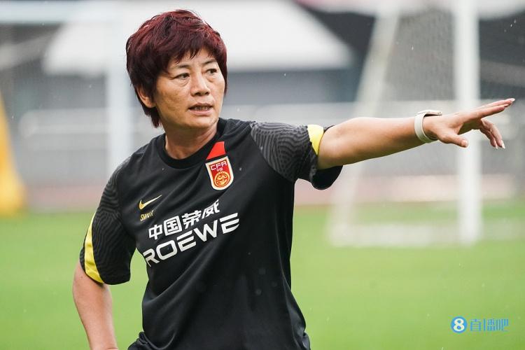 津媒：中国女足教练组十分关注竞争对手动向，力求做到知己知彼(1)