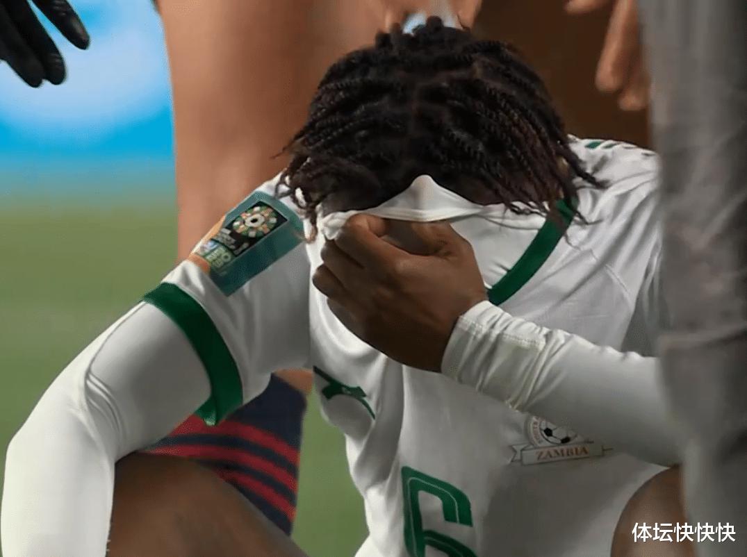 0-5，0-5，非洲女足球员伤心痛哭，西班牙、日本晋级16强(4)