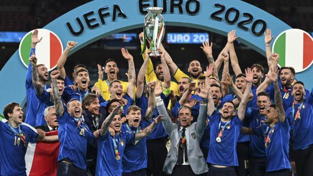 【观察】意大利土耳其搭伙联办欧洲杯，谁拯救了谁？(2)