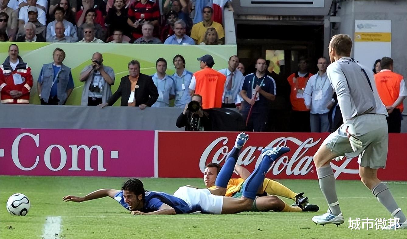 梅西第八次捧起金球奖，卡纳瓦罗是如何靠2006世界杯获得金球的？(3)