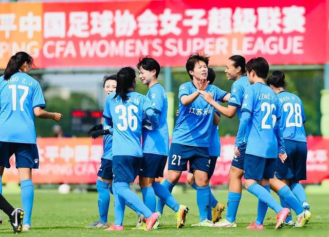 中女超积分榜：武汉女足7分领跑，四川和重庆女足双双输球(4)