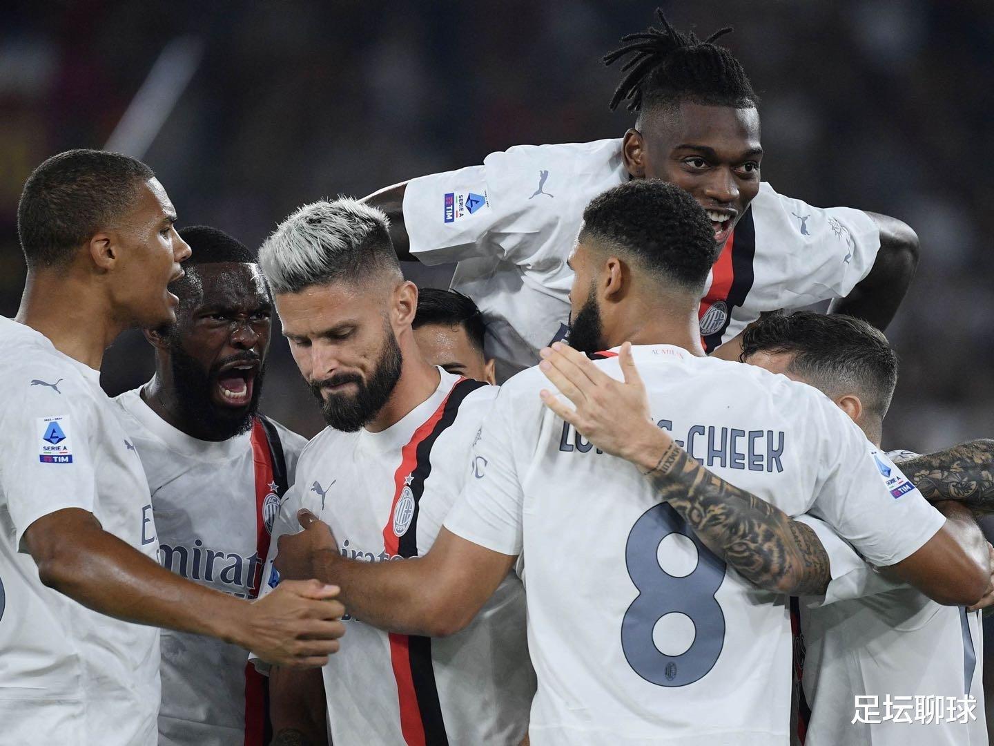 欧洲足坛狂欢夜：拜仁4-2登顶，曼联1-0狂欢，巴黎5连胜，米兰4轮不胜(4)