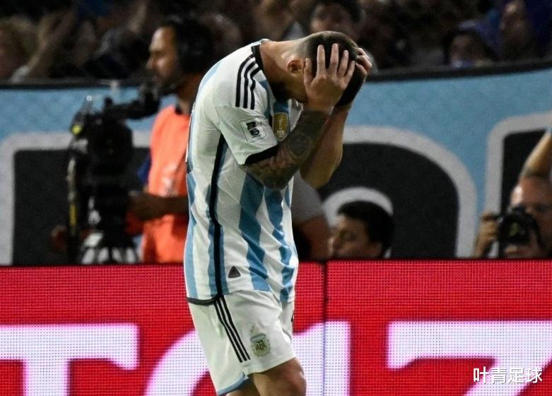乌拉圭22犯，梅西5次被掀翻！球王怒了：年轻人要学会尊重(4)