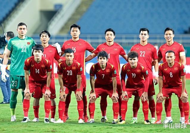 1-2！韩国队惨遭三连败，U17世界杯被淘汰，球员痛哭，但比国足强(2)
