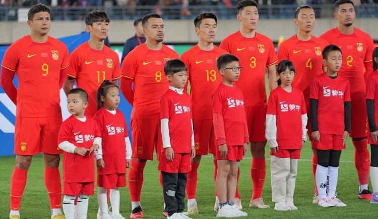励志！16岁中国球员刚踢完亚冠，现被欧洲球队看上，有望留洋了(4)