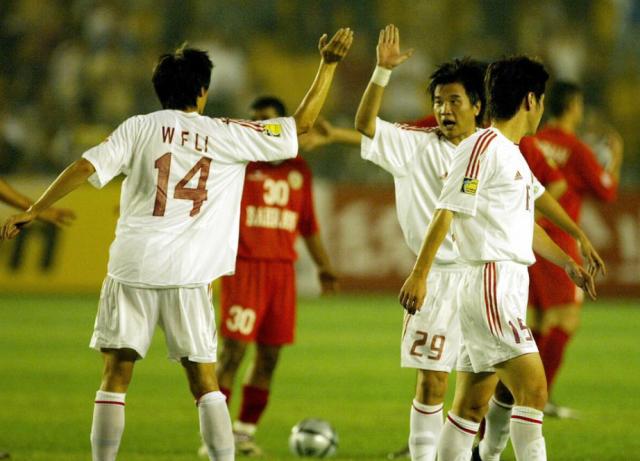 亚足联回顾亚洲杯五大揭幕战 国足2比2巴林入选(1)