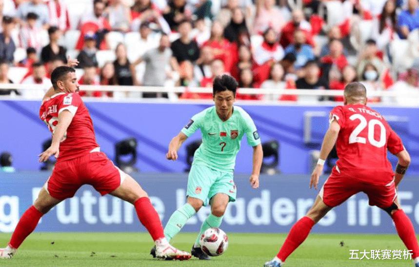 1-2爆冷！日本队搅乱亚洲杯出线形势，国足受影响，或再输越南队(4)