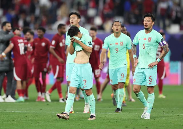 严益唯:亚洲杯小组赛0进球 中国职业足球的墓志铭(1)