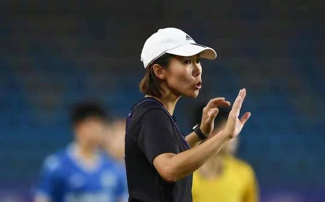 日本女足都不用高仓麻子，凭啥来竞聘？中国女足球迷怒了！(7)