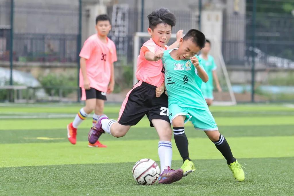 未来的中山C罗、王霜！2024年中山市青少年足球锦标赛精彩开赛(6)