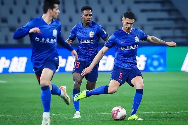 上海海港1-1上海申花，赛后评分出炉，3人得分并列第一(3)